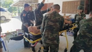 สูญเสียขาที่ 8 "จ่าทหารเรือ" เหยียบกับระเบิดกัมพูชาขณะลาดตระเวนที่ จ.ตราด