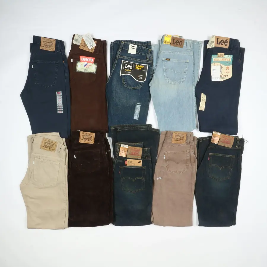 Levis - Lee e Wrangler jeans nuovi Deadstock stock da 44pz uomo donna
– Vintage Clothing