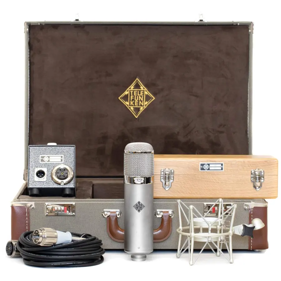 Telefunken U47 Large Diaphragm Tube Condenser Microphone
&ndash; Alto Music