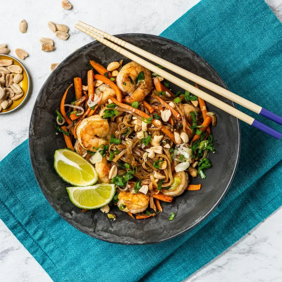 Shrimp Pad Thai
– Clean Kitchen