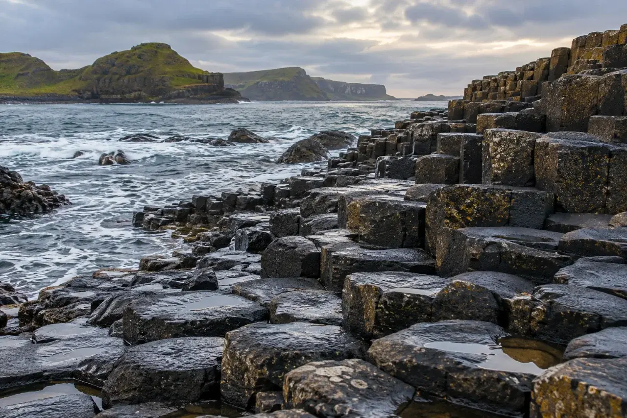 เสาหินบะซอลต์ Giant's Causeway