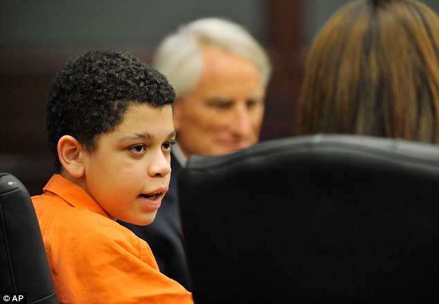 เด็กชายอายุ 13 ปีที่น่าจะเป็นนักโทษที่ถูกตัดสินจำคุกตลอดชีวิตที่อายุน้อยที่สุดในอเมริกา