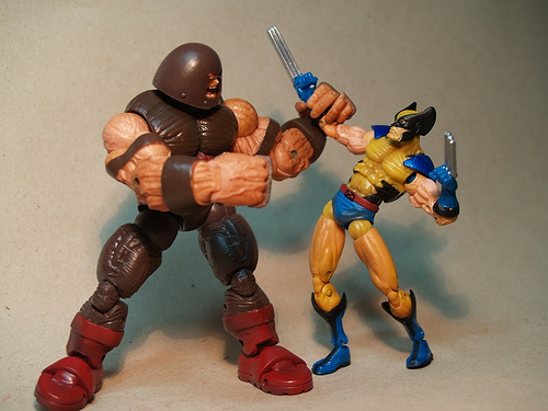 Juggs vs Wolvie by R_O_B_O.