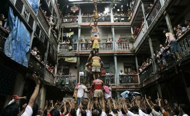 Only in India (72 pics)