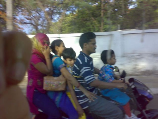 Only in India (72 pics)