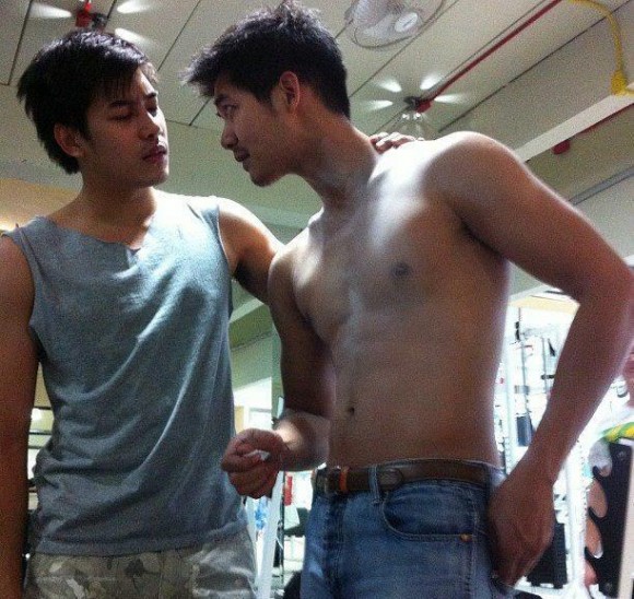 คลิกชมภาพต่อไป