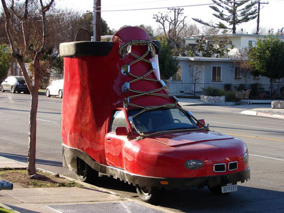 shoe car รถแปลกจากทั่วโลก