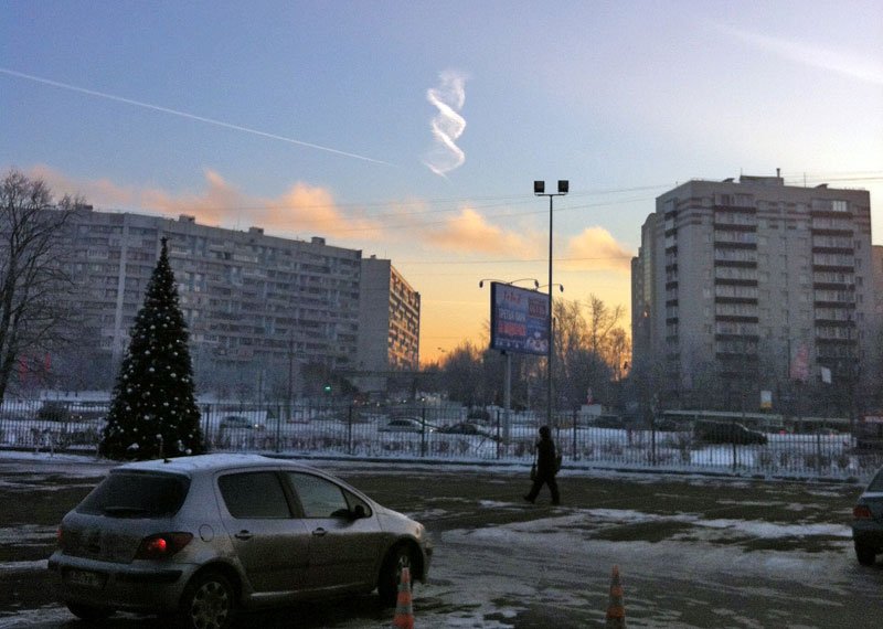 Необычное облако в Москве