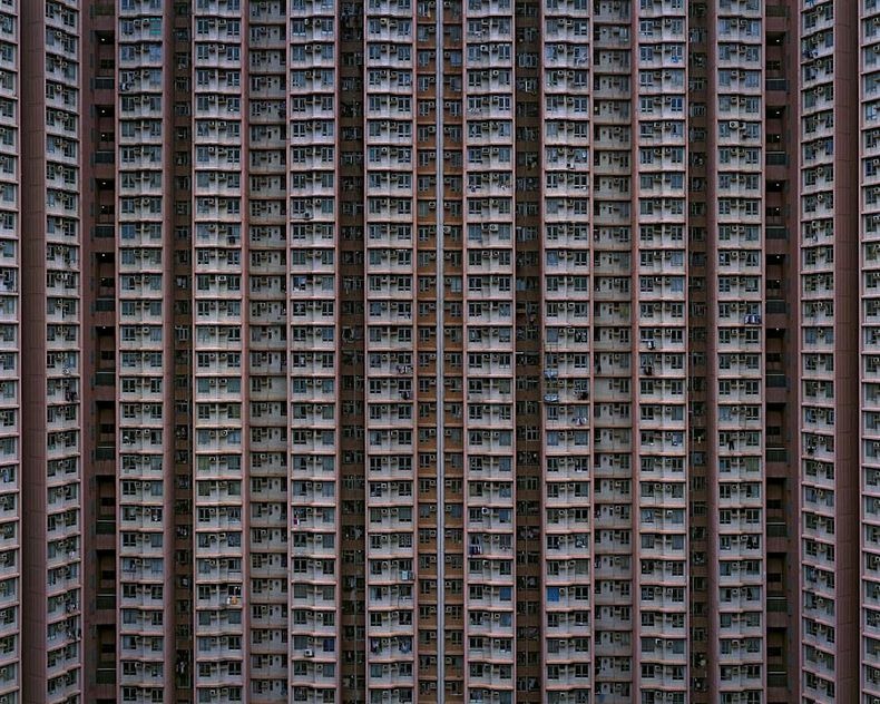 รูปภาพ อพาร์ทเม้นท์ในฮ่องกง สูงเฉียดฟ้า ตระการตาสุดๆ 