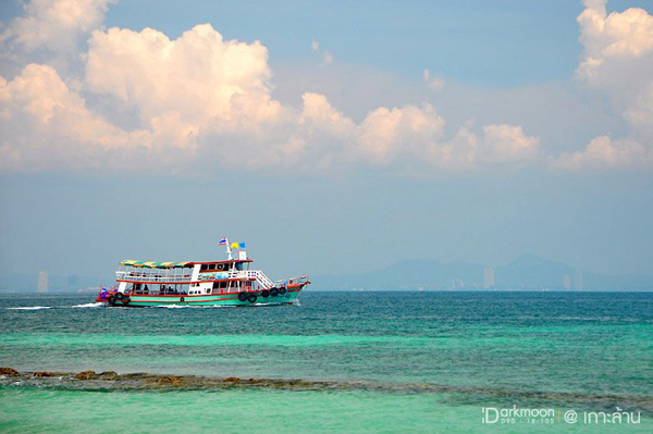 สงกรานต์นี้อีกแห่งที่น่าสน เกาะล้าน พัทยา สีสันแห่งทะเลอ่าวไทย