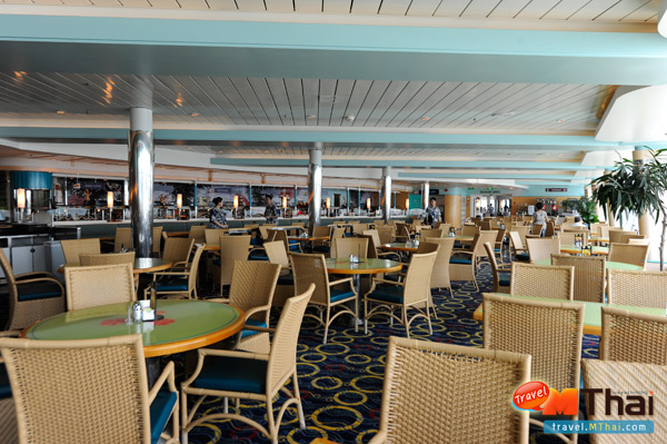 เรือสำราญ Voyager of the Seas เรือสำราญที่ใหญ่ที่สุดในเอเชีย