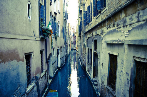 Canal-in-Venice-Italy