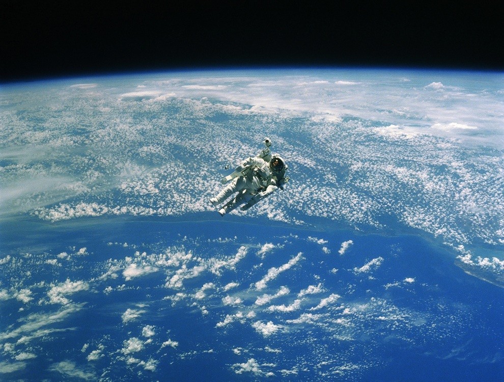 3PHHP Spacewalks   the blue sky below us [32 Pics]