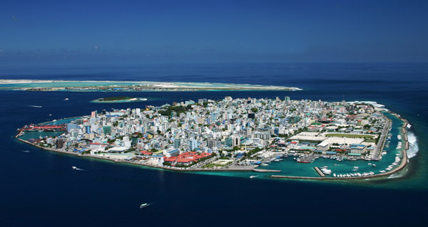 male maldives (9)