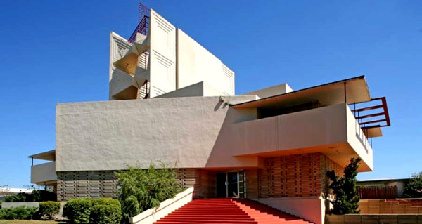 most-beautiful-university-campus7