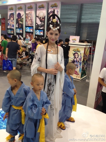 เสี่ยวคาน-หนุ่มจีนแต่งหญิง5