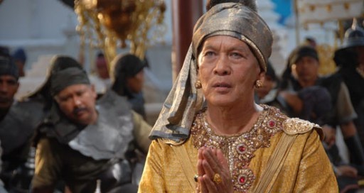 "เจาะหู" ค่านิยมและพระราชประเพณีสำคัญของชายชาวพม่าโบราณ