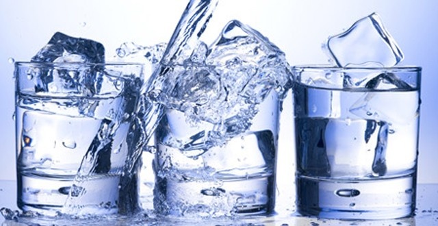 10 อันดับที่เราไม่รู้เกี่ยวกับการดื่มน้ำ