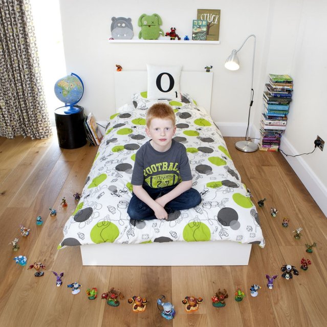 Oscar, 7 - Bradfortd on Avon, U.K. &ldquo;Toy Stories&rdquo; project. (Gabriele Galimberti)