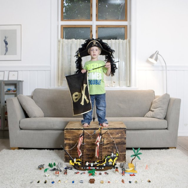 Mikkel, 5 &ndash; Bergen, Norway. &ldquo;Toy Stories&rdquo; project. (Gabriele Galimberti)