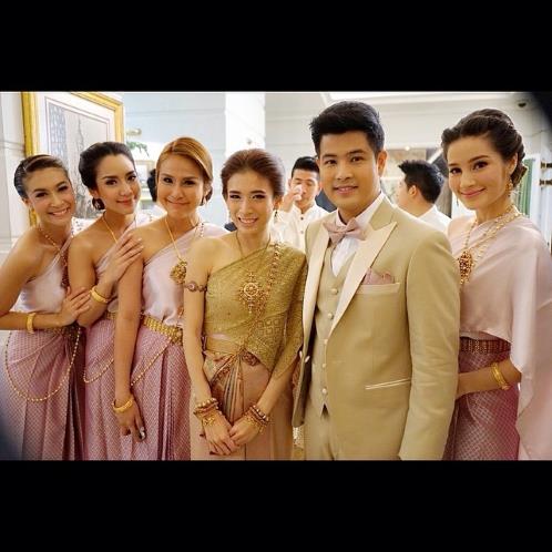 ชื่นมื่น! เติ้ล ตะวัน หมั้นแฟนสาวนอกวงการ (&copy; Instagram)