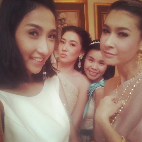 ชื่นมื่น! เติ้ล ตะวัน หมั้นแฟนสาวนอกวงการ (&copy; Instagram)