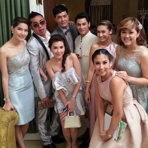 ชื่นมื่น! เติ้ล ตะวัน หมั้นแฟนสาวนอกวงการ (&copy; Instagram)