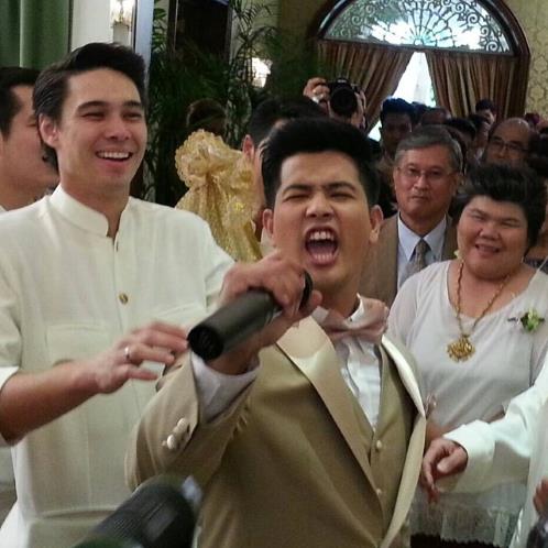 ชื่นมื่น! เติ้ล ตะวัน หมั้นแฟนสาวนอกวงการ (&copy; Instagram)