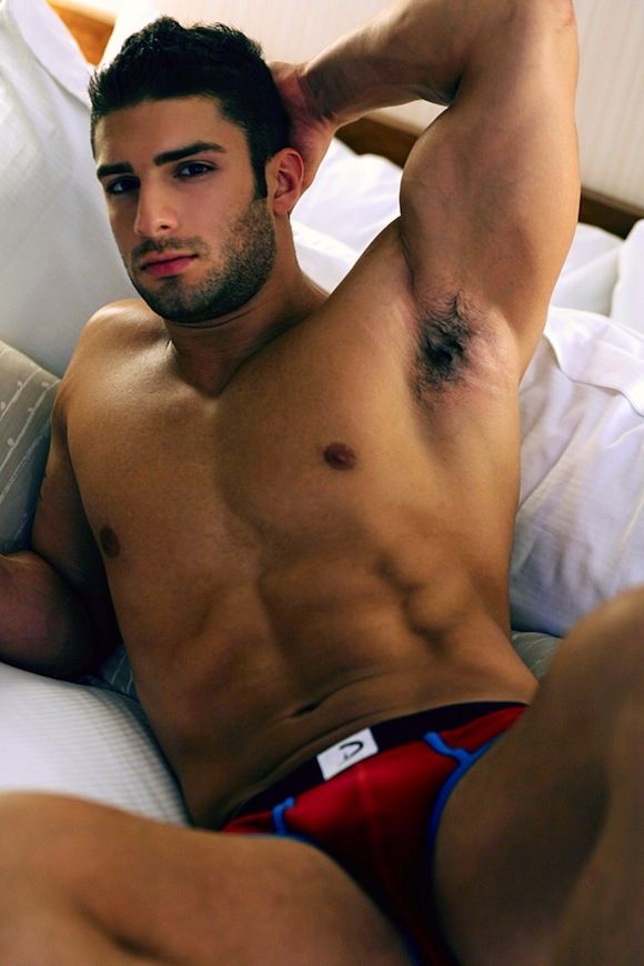 Adam Ayash joj exstra  mmmm