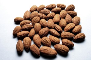 Almond_Nuts