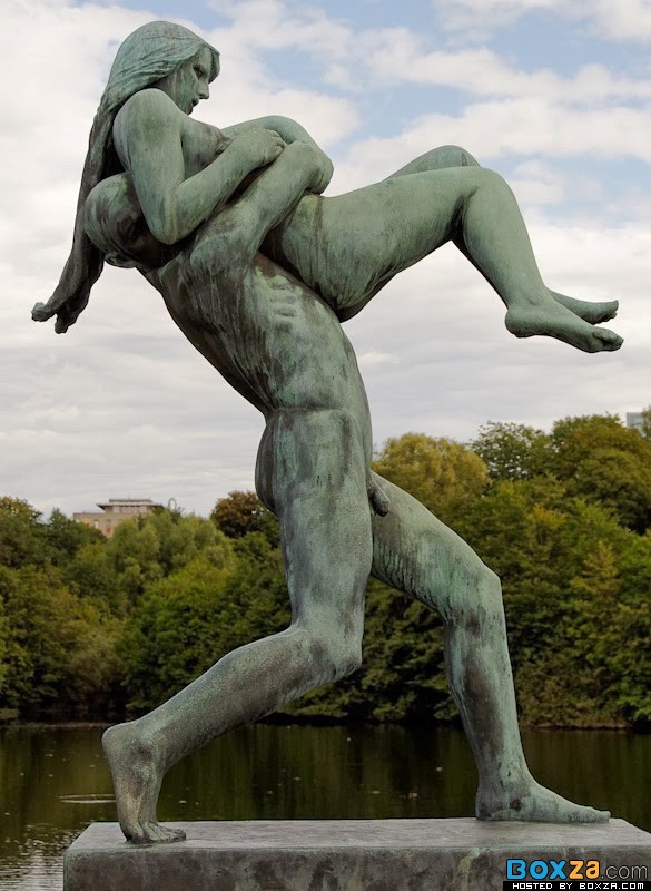 รูปโป๊ ประติมากรรมสุดแนว ในนอร์เวย์