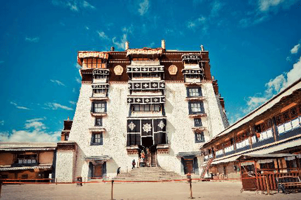 แสวงบุญที่ธิเบต เที่ยวพระราชวังโปตาลา  Potala Palace สถานที่ศักดิ์สิทธิ์แห่งธิเบต