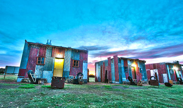 Shanty Town โรงแรมเก๋ ธีมสลัม ในอเมริกาใต้ นักท่องเที่ยวพากันไปพักล้นหลาม