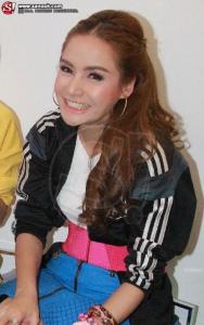 กระแต ศุภักษร