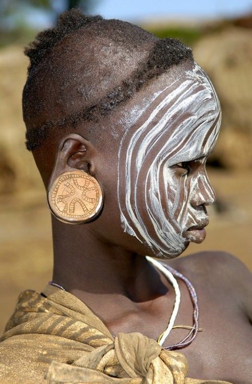 Amazing Ethiopian Mursi Tribe People Seen On www.coolpicturegallery.us