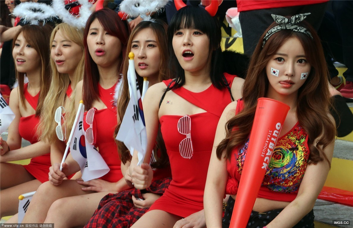 สาวกองเชียร์ในศึก ฟุตบอลโลก 2014 แจ่มทุกชาติจริงๆ