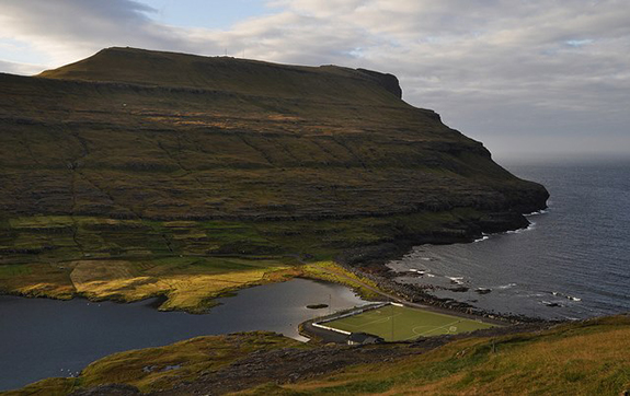 10 สนามฟุตบอล สุดบรรยากา 10 สนามฟุตบอล สุดบรรยากา