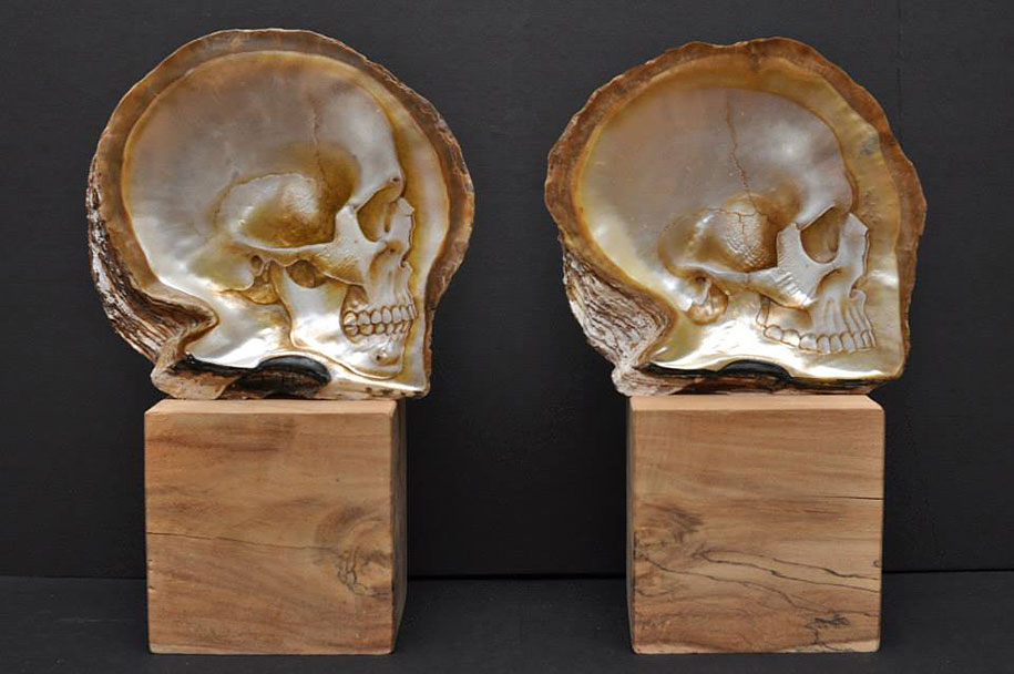 mother-of-pearl-shell-skull-carving-gregory-halili-5
