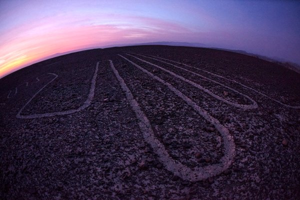 ปริศนา ลายเส้นโบราณ นาซก้า อารยธรรมสาบสูญแห่งเปรู สาร์นจากมนุษย์สู่เบื้องบน