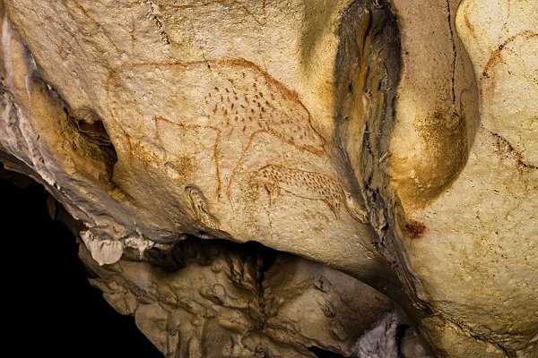 ภาพเขียนผนังถ้ำ เก่าแก่ที่สุดในโลก Grotte Chauvet-Pont d&rsquo;Arc ประเทศฝรั่งเศส