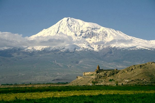 ปริศนา เรือโนอาห์ ซากลึกลับ บนยอดเขาอารารัต ตุรกี