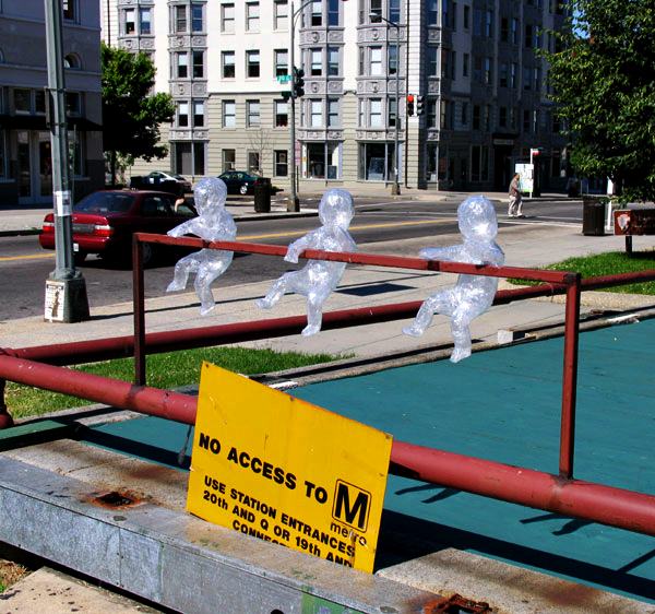 Street Art ศิลปะตามท้องถนน ของต่างประเทศ ที่น่าทึ่ง จนต้องเหลียวหลัง