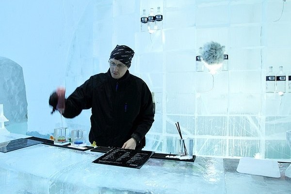 โรงแรมน้ำแข็ง Ice Hotel นอนหนาวสะใจ ที่สวีเดน