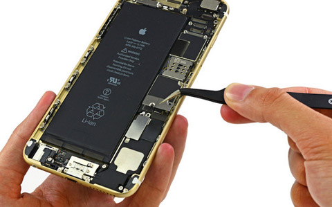 แกะเครื่อง iPhone 6 Plus! แบตเยอะกว่า i5s เท่าตัว, ยืนยัน RAM 1GB !