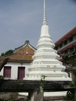 พระภรรยาเจ้า และ พระสนมใน รัชกาลที่ 5