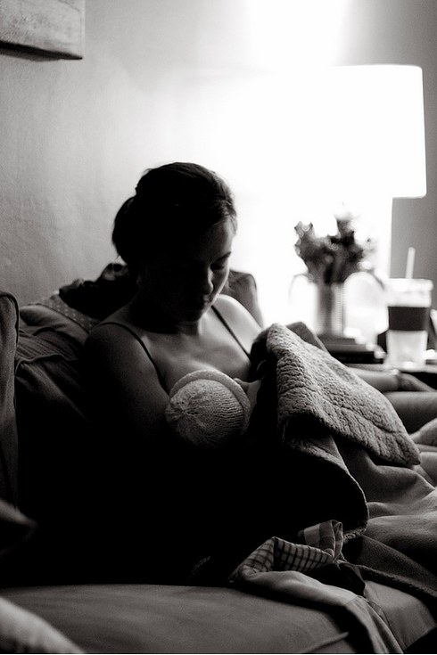 คลอดลูก,การคลอด,ซึ้ง,ภาพประทับใจ,วินาทีแรกคลอด,ผ่าคลอด,คลอดเอง,วันคลอด,เตรียมตัวคลอด,ตั้งท้อง,ตั้งครรภ์,ทารก,ภาพทารก,ภาพซึ้ง,