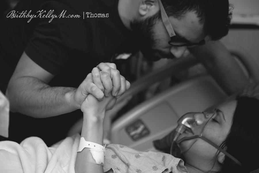 คลอดลูก,การคลอด,ซึ้ง,ภาพประทับใจ,วินาทีแรกคลอด,ผ่าคลอด,คลอดเอง,วันคลอด,เตรียมตัวคลอด,ตั้งท้อง,ตั้งครรภ์,ทารก,ภาพทารก,ภาพซึ้ง,