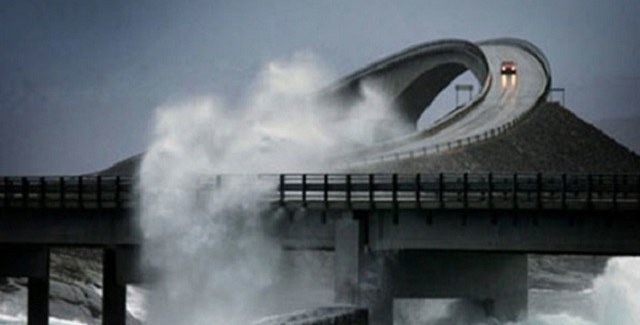 บ้าระห่ำพันธุ์แท้!! พาซิ่งถนนโหดนอร์เวย์ ที่คนขับรถยนต์ทั่วโลกเห็นแล้วเสียว