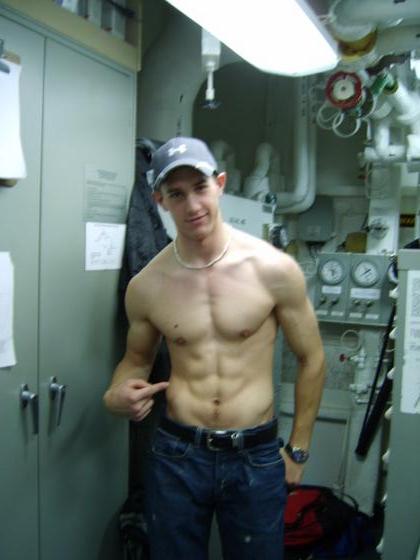 randydave69: militarymencollection: militaryguyappreciation Yes I see and I like it SIR! You want SEXY and REAL men? I recommend this blog: <a href=