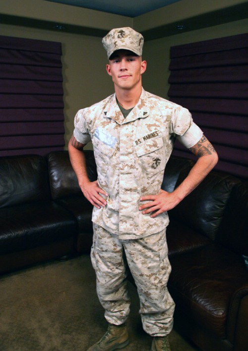 randydave69: row2ski: love4theregularguy: Love a man in uniform I do too and he is particularly HOT! I’d like to see more of him! You MUST check out this GREAT blog: <a href=
